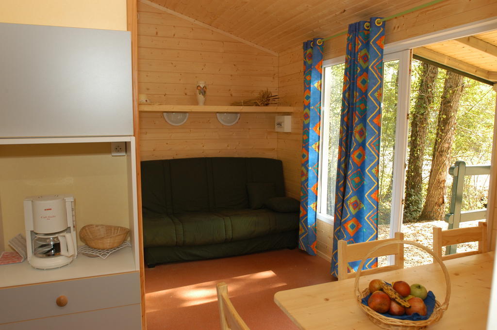 Chalet De La Heronniere Chef-Boutonne Rom bilde