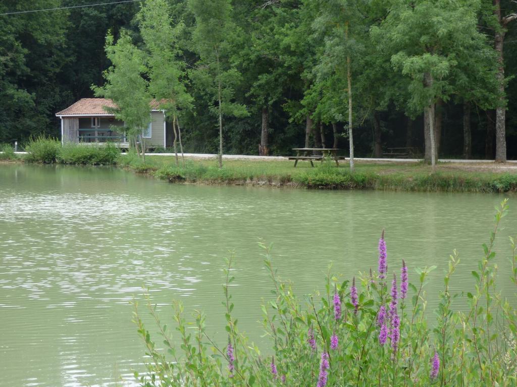 Chalet De La Heronniere Chef-Boutonne Eksteriør bilde